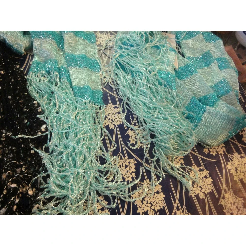 2 lot womens scarves scarf wraps‎  avenue Bealls green stripe black knited NWT - Picture 4 of 6